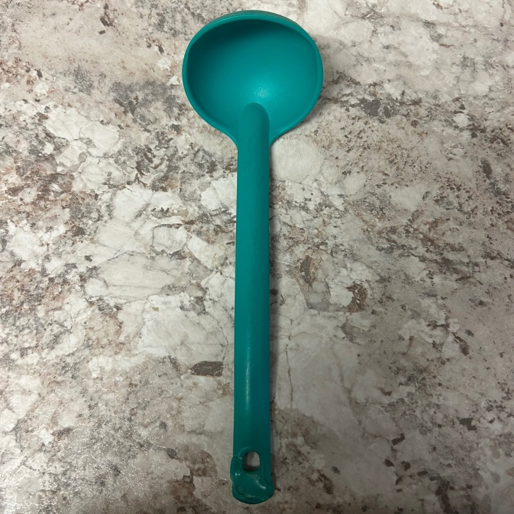 Tupperware Soup‎ Ladle OS Teal Green 3188C-2 Plastic Kitchen Utensil USA